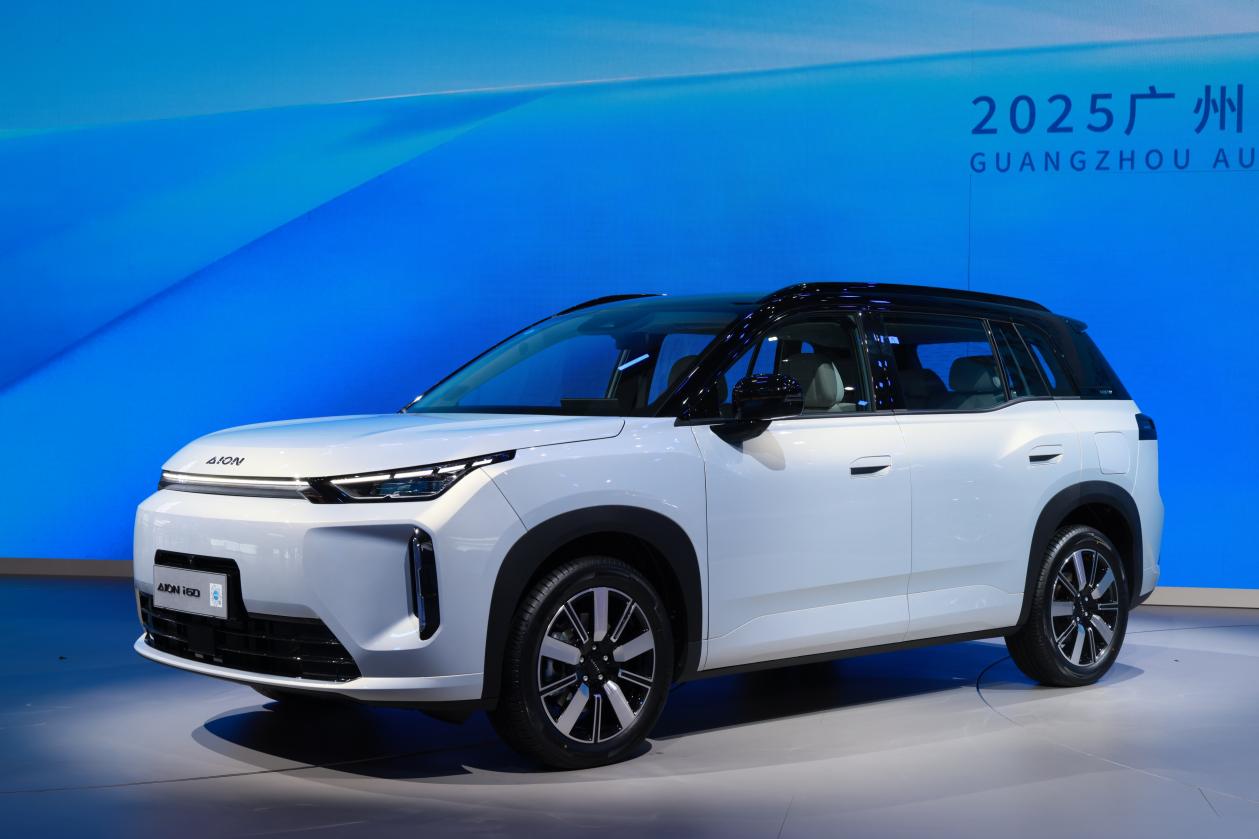 国民增程大五座SUV埃安i60