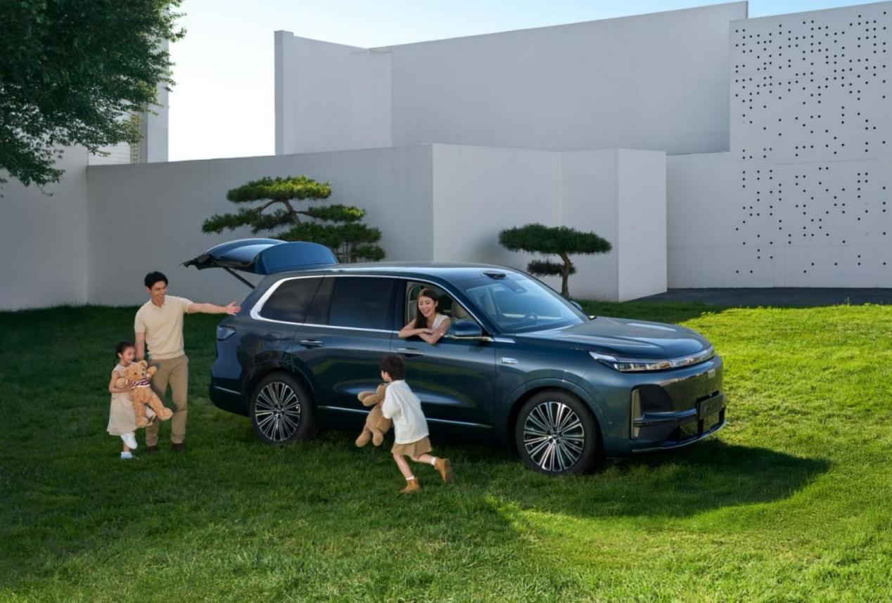 2万辆下线，银河M9高质量撑起吉利新能源野心