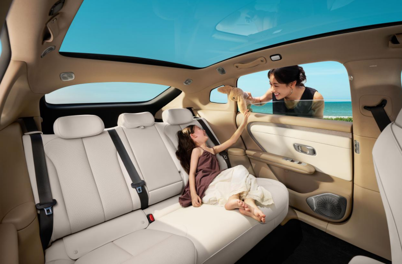 重新定义新能源家轿标杆，长安启源A06仅10.99万起！