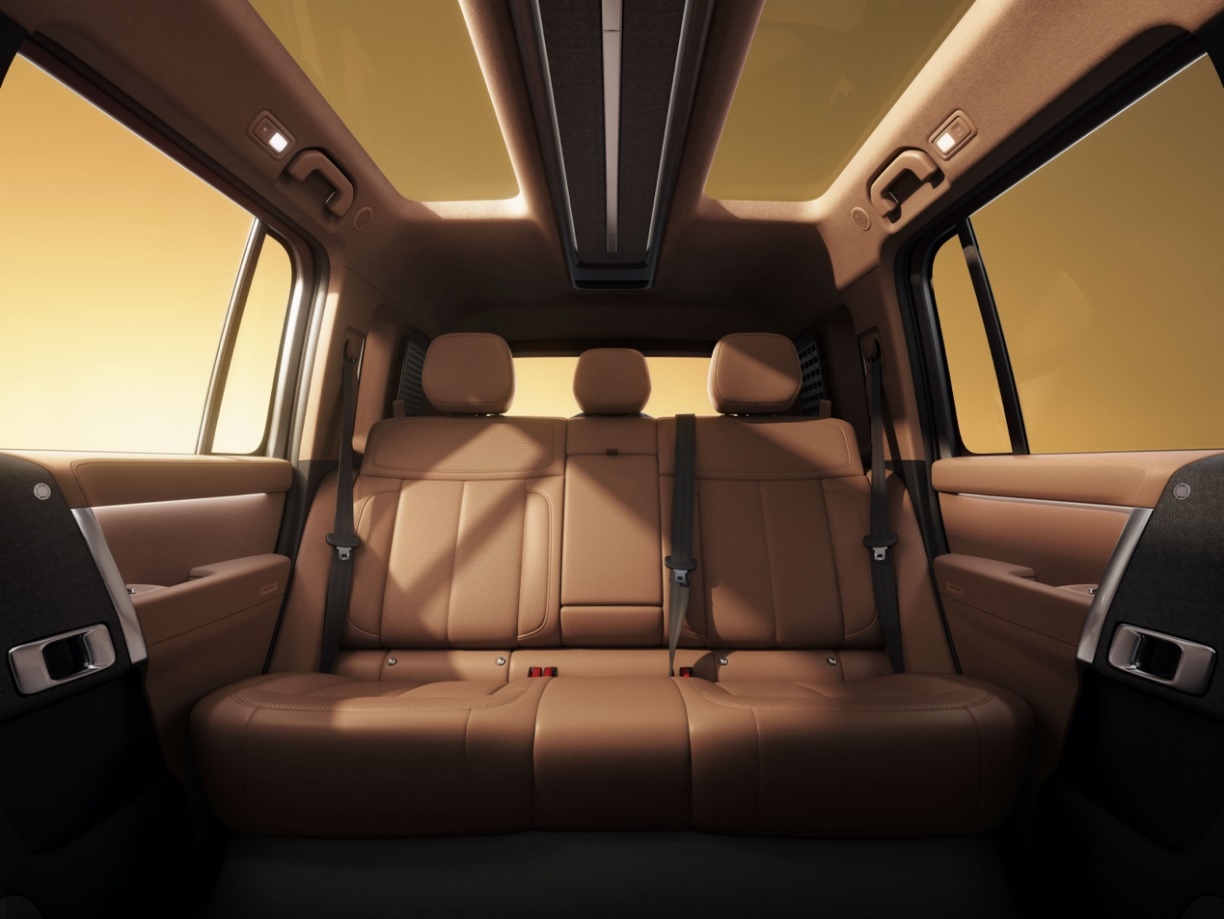 iCAR V27“全能开场”