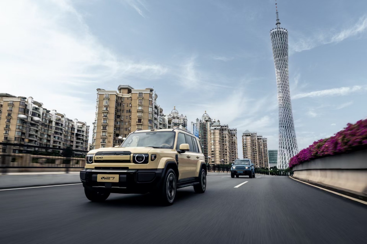 iCAR V27“全能开场”