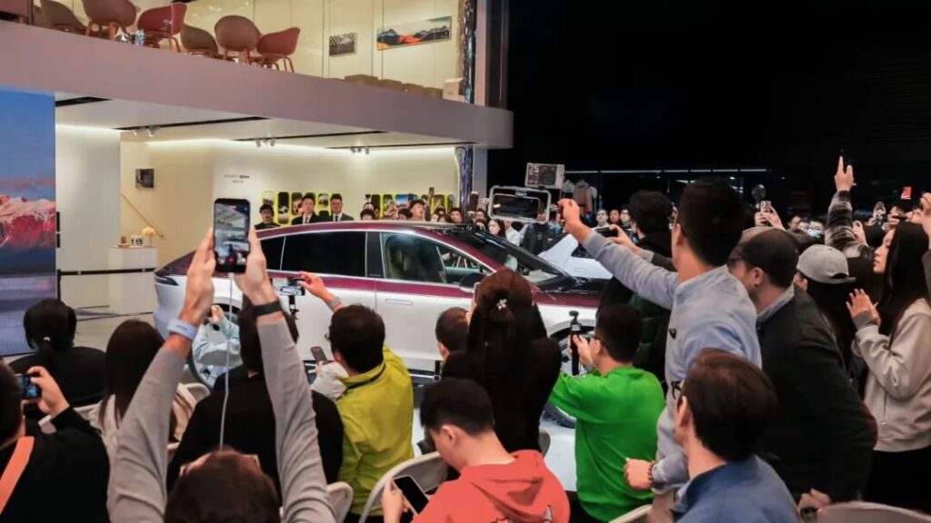 中国人，需要属于自己的“行政旗舰”