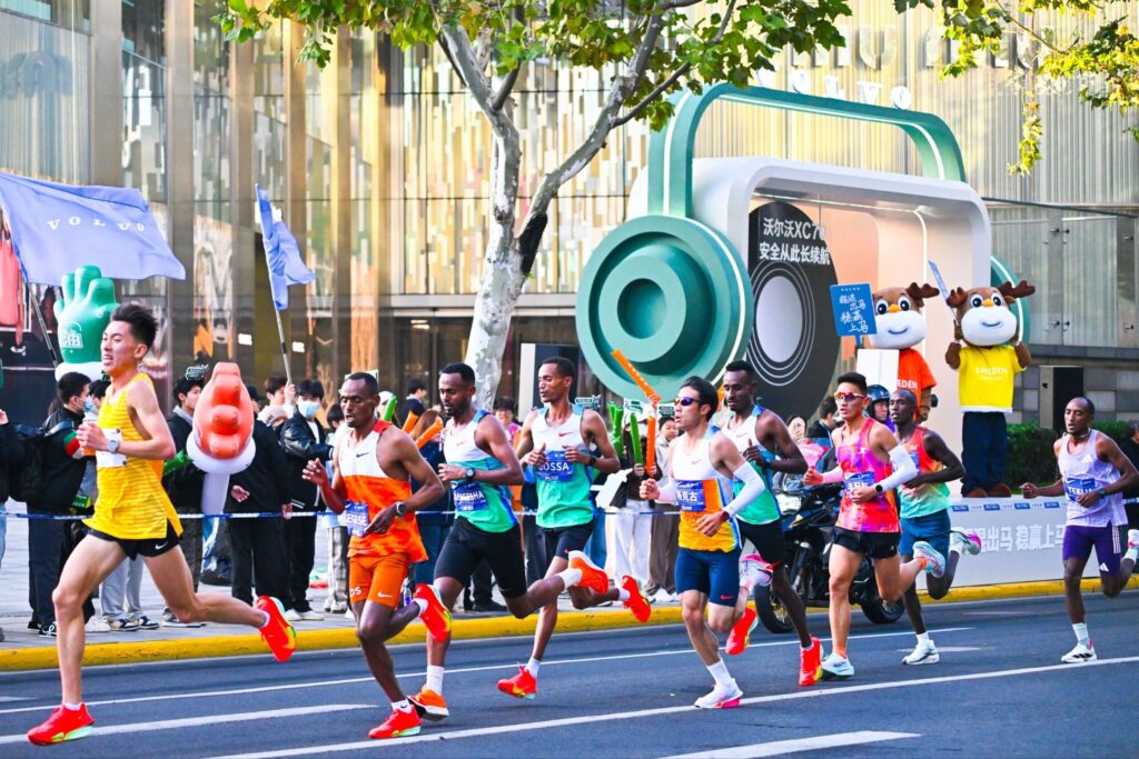 连续5年牵手上海马拉松，沃尔沃的体育营销赢在长期主义