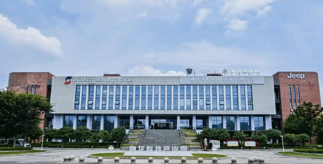 “老三样”们，都在重新造车